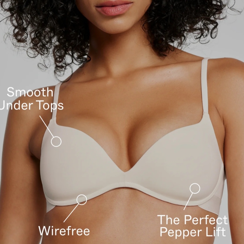 Pepper Zero-G wirefree lift up bra 36B in Buff